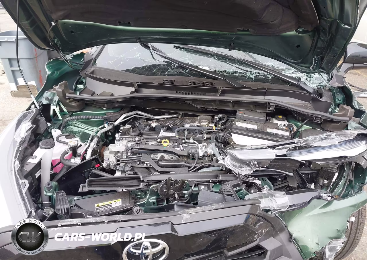 2026 Toyota Corolla Cross Xle VIN:7MUDAAAG5TV166697 - 10