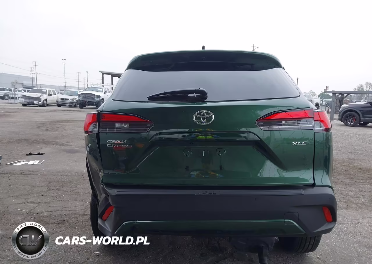 2026 Toyota Corolla Cross Xle VIN:7MUDAAAG5TV166697 - 17