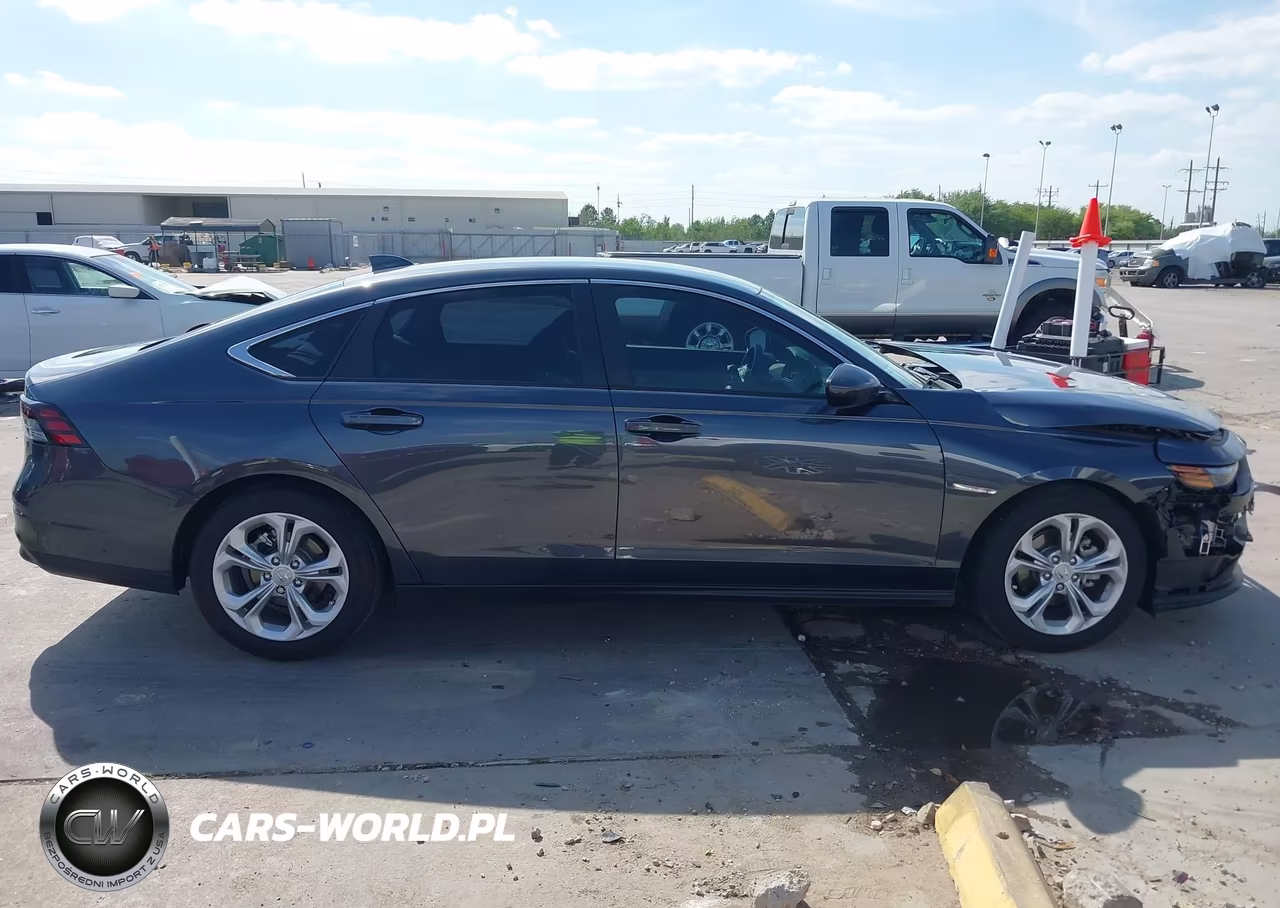 2025 Honda Accord Lx VIN:1HGCY1F21SA052742 - 13