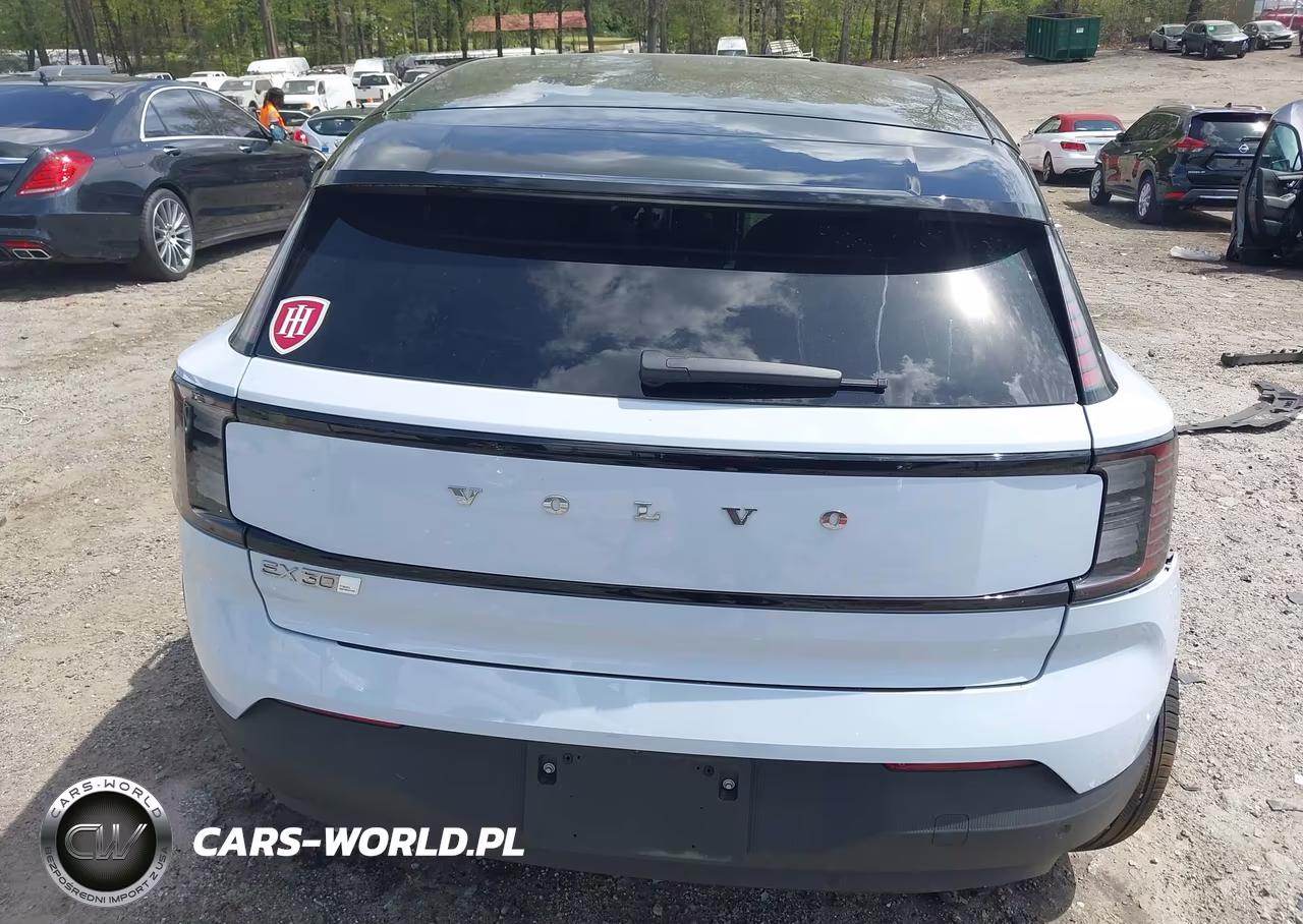 2025 Volvo Ex30 Plus Twin Motor Performance, Fully Electric VIN:YV4EK3ZK6SS155792 - 16