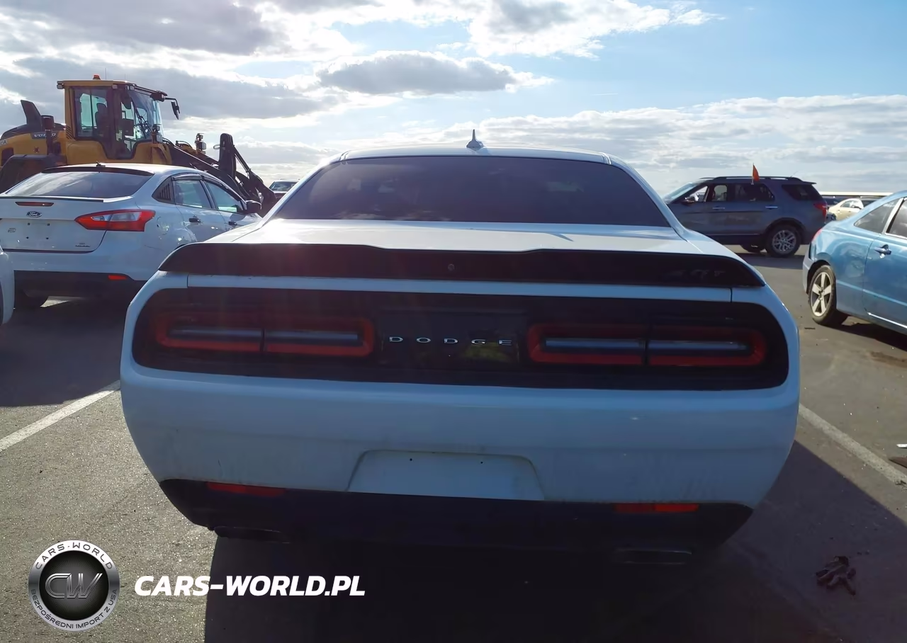 2016 Dodge Challenger Srt 392 VIN:2C3CDZDJ3GH301168 - 17