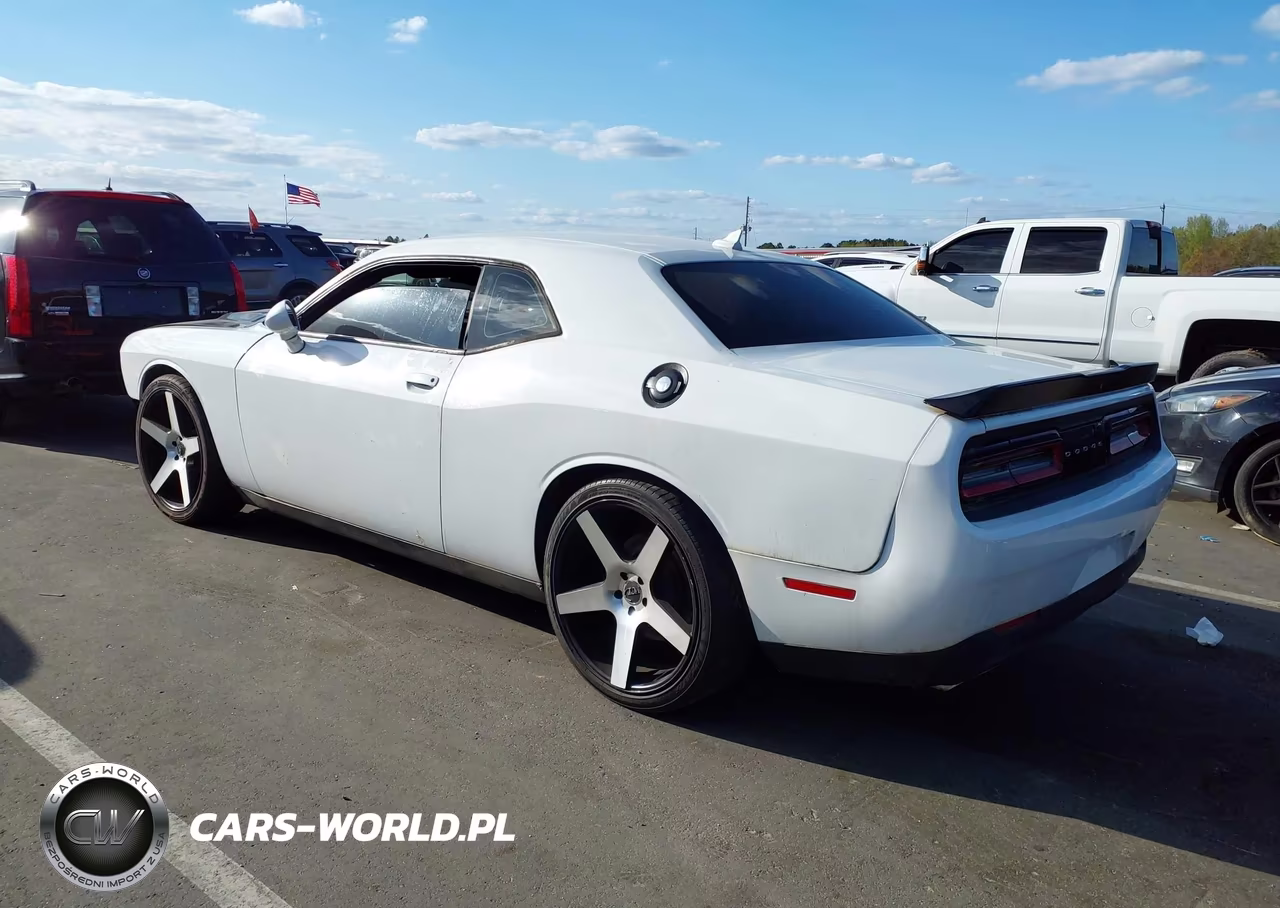 2016 Dodge Challenger Srt 392 VIN:2C3CDZDJ3GH301168 - 3