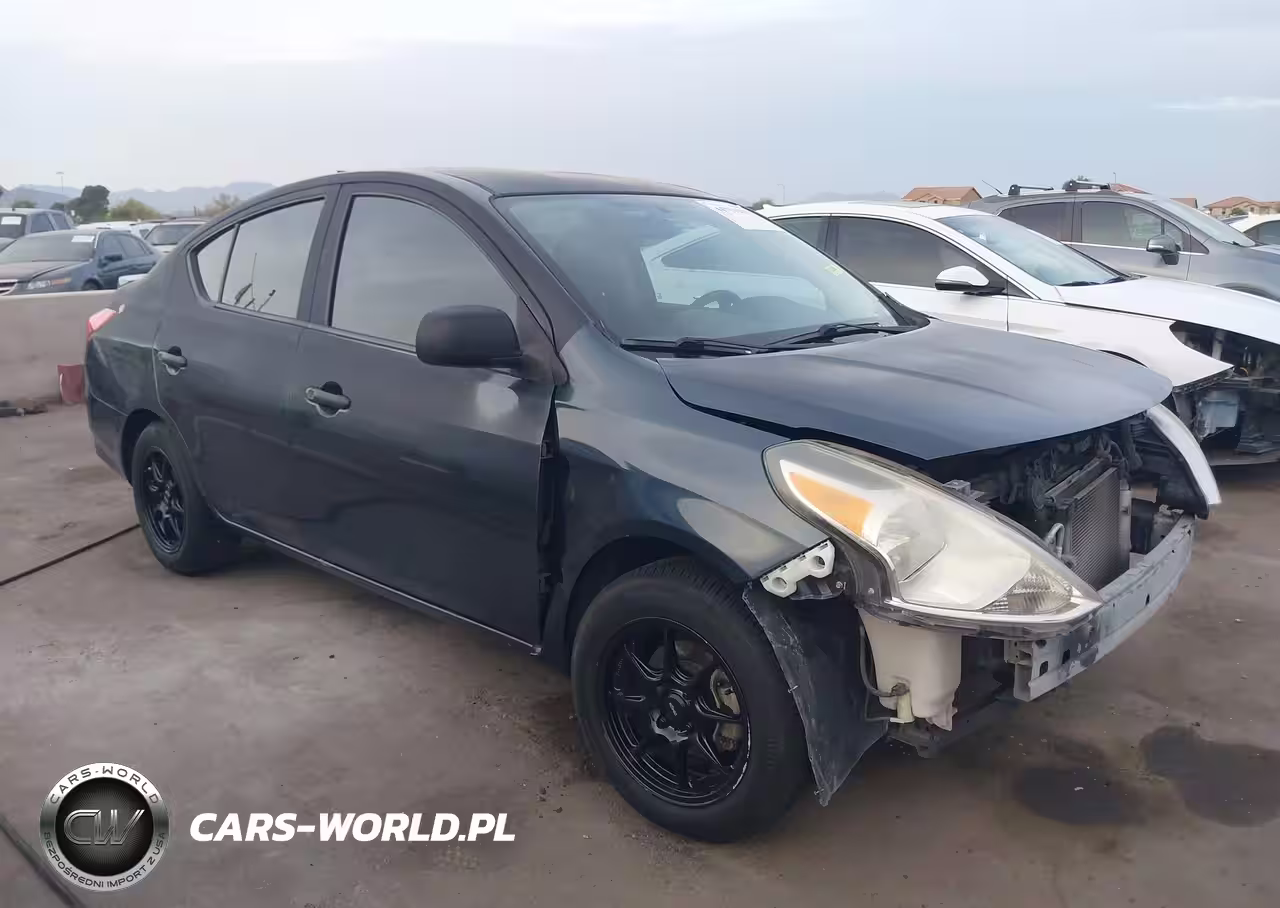 2015 Nissan Versa 1.6 S