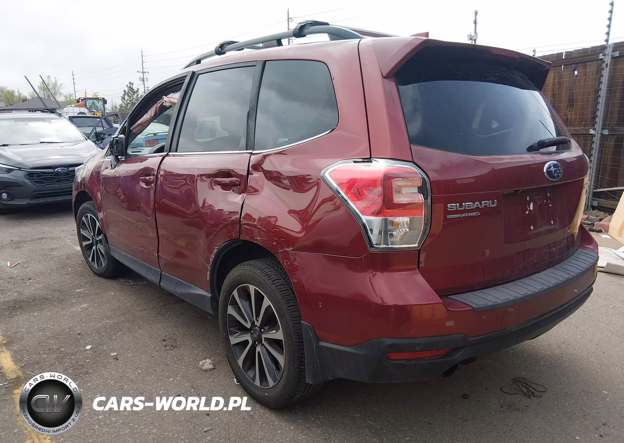 2017 Subaru Forester 2.0Xt Premium VIN:JF2SJGECXHH427055 - 3