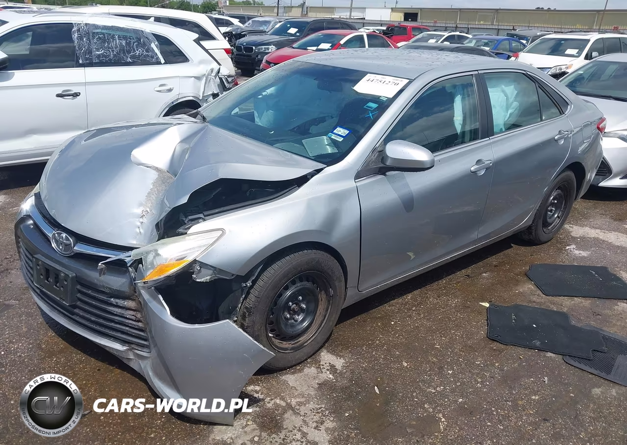 2015 Toyota Camry Le VIN:4T4BF1FK4FR496865 - 2