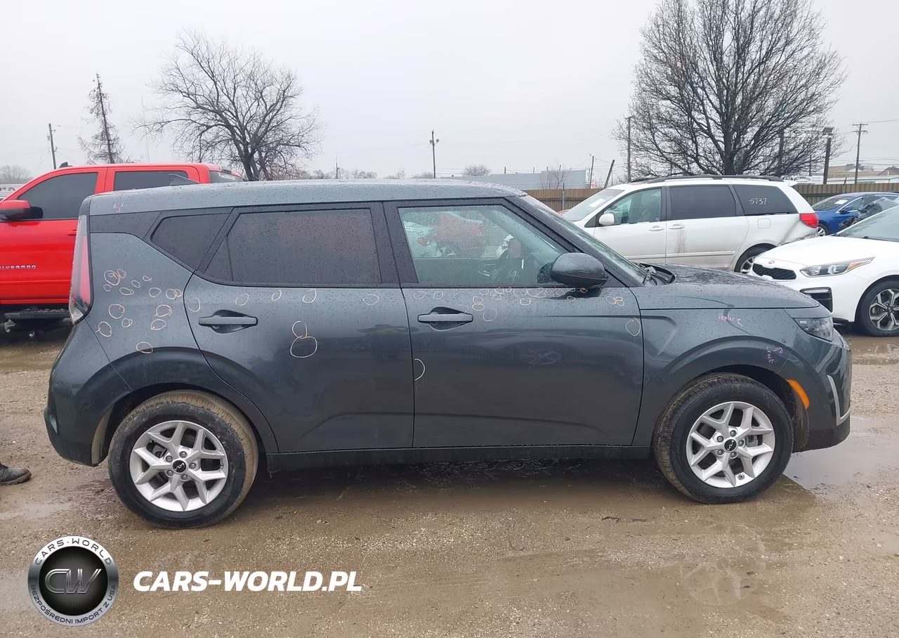 2025 Kia Soul Lx VIN:KNDJ23AU1S7966112 - 13