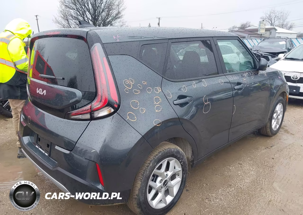 2025 Kia Soul Lx VIN:KNDJ23AU1S7966112 - 4