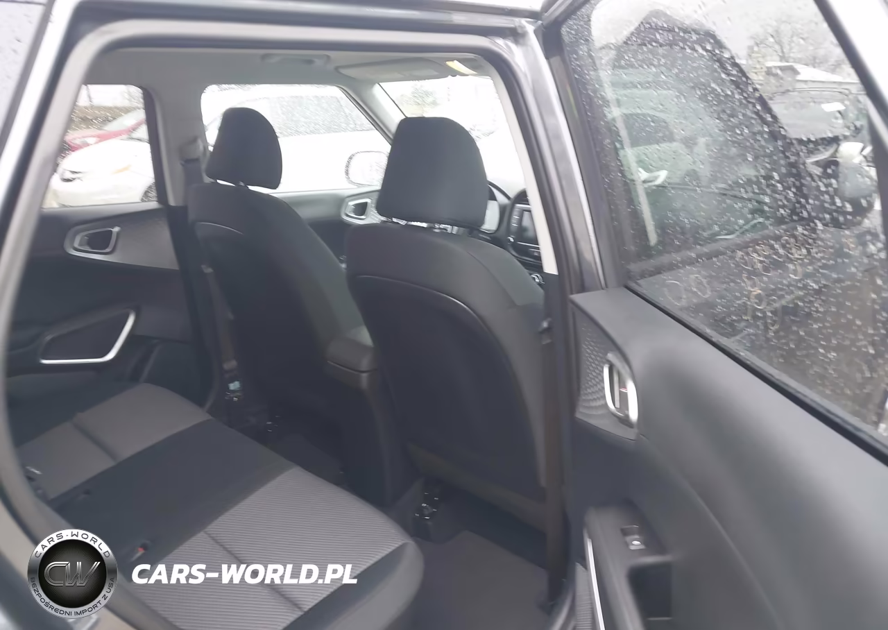 2025 Kia Soul Lx VIN:KNDJ23AU1S7966112 - 8