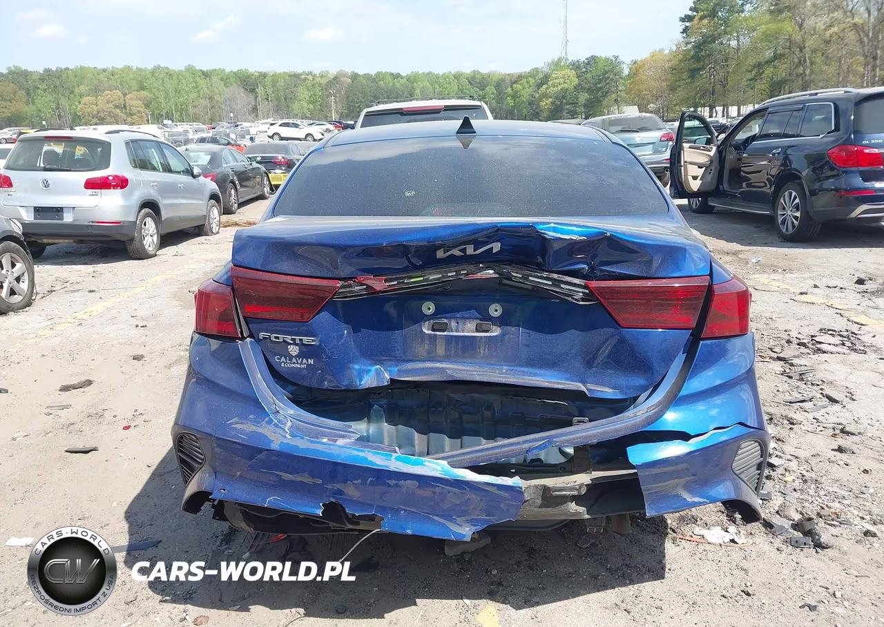 2024 Kia Forte Lxs VIN:3KPF24AD7RE703743 - 16