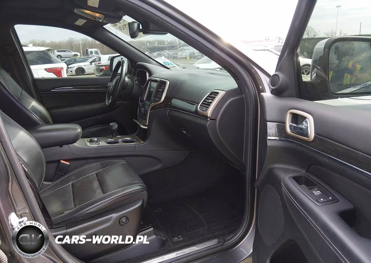 2015 Jeep Grand Cherokee Overland VIN:1C4RJFCG4FC612533 - 5
