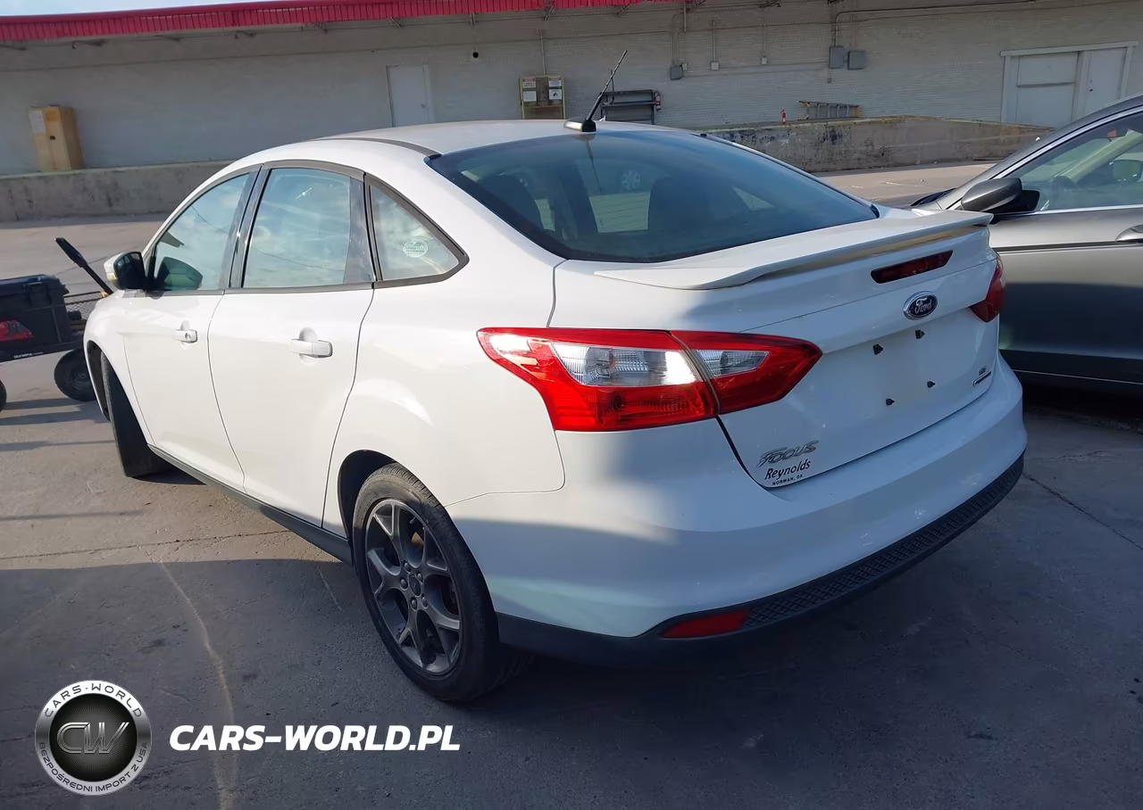 2013 Ford Focus Se VIN:1FADP3F2XDL195395 - 3
