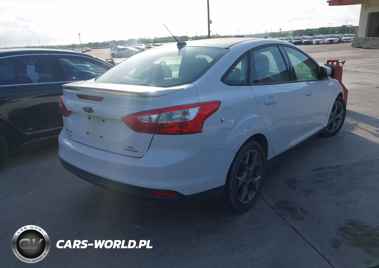 2013 Ford Focus Se VIN:1FADP3F2XDL195395 - 4