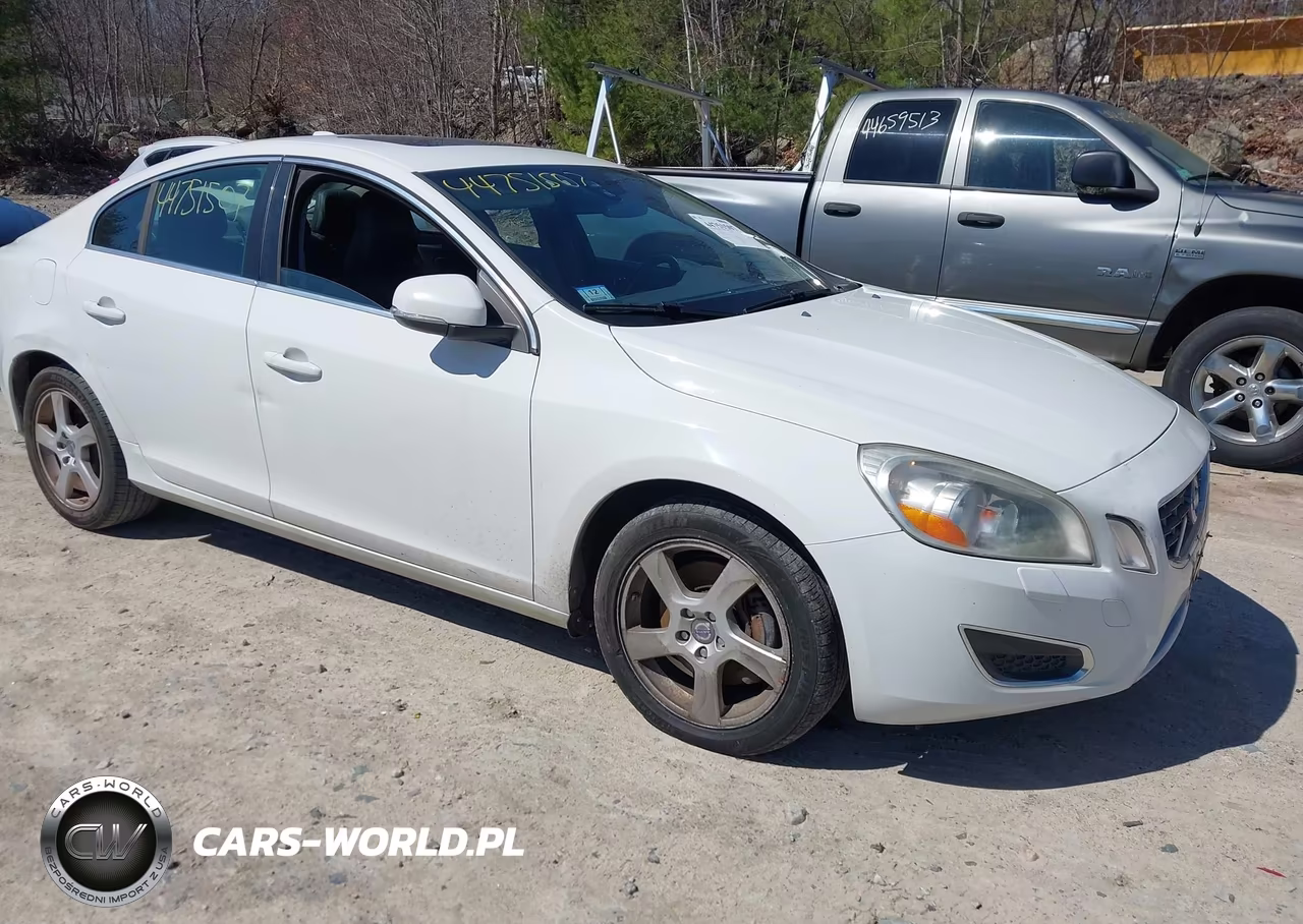 2013 Volvo S60 T5-T5 Platinum-T5 Premier-T5 Premier Plus