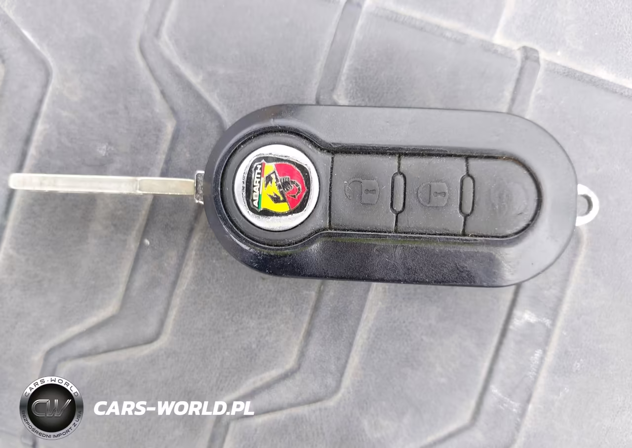 2012 Fiat 500 Abarth VIN:3C3CFFFHXCT289315 - 11