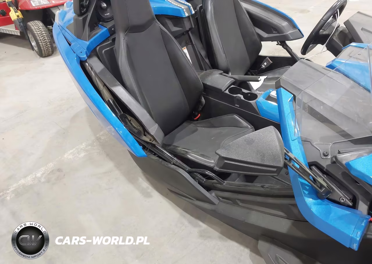 2020 Polaris Slingshot Sl VIN:57XAAPHD3L8137240 - 17