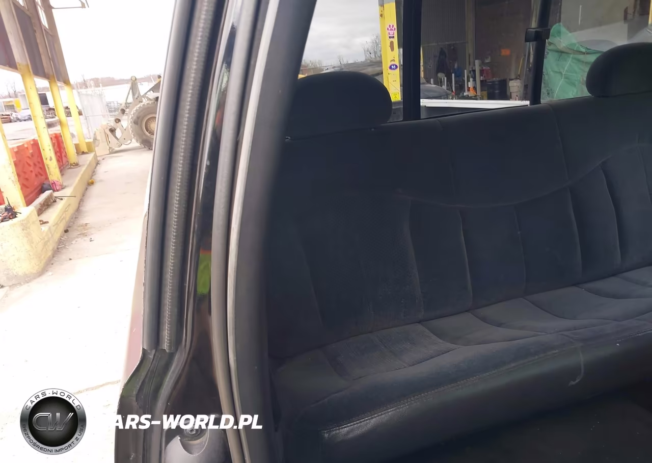 2000 Chevrolet Silverado 1500 Ls-Lt VIN:2GCEK19T2Y1147097 - 8