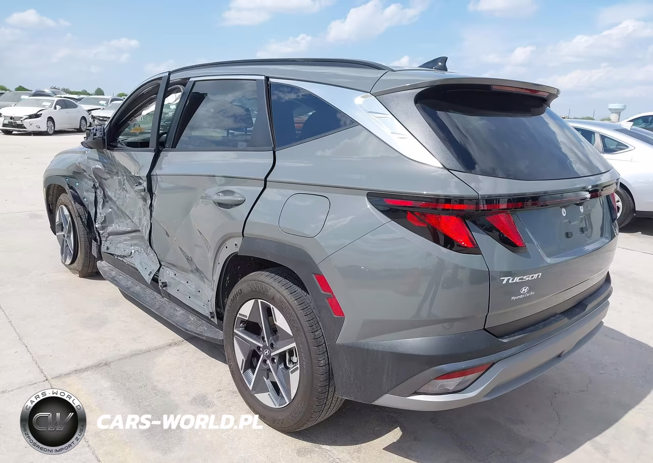 2025 Hyundai Tucson Sel VIN:5NMJB3DE4SH578479 - 3