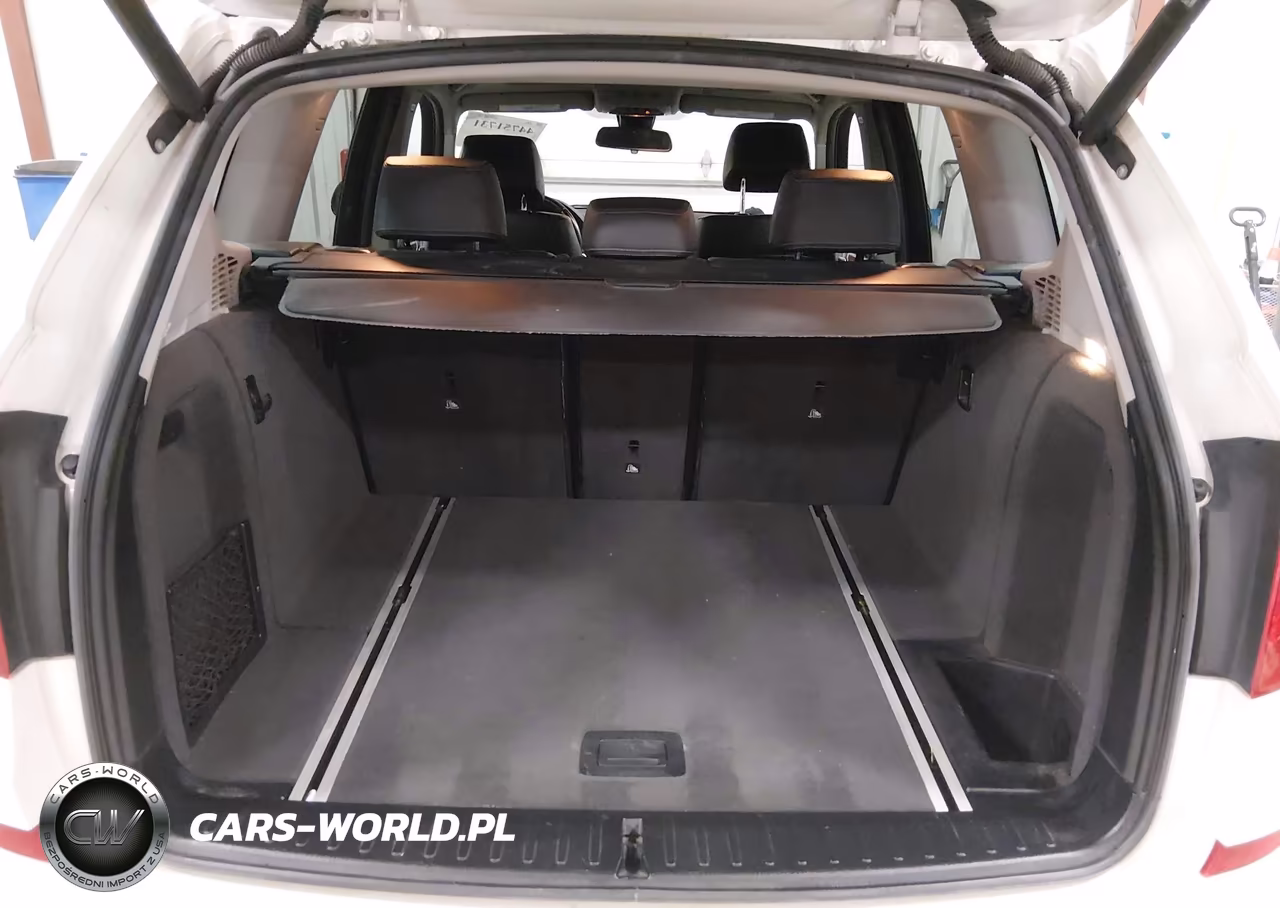 2017 BMW X3 xDrive28I VIN:5UXWX9C5XH0T06019 - 18
