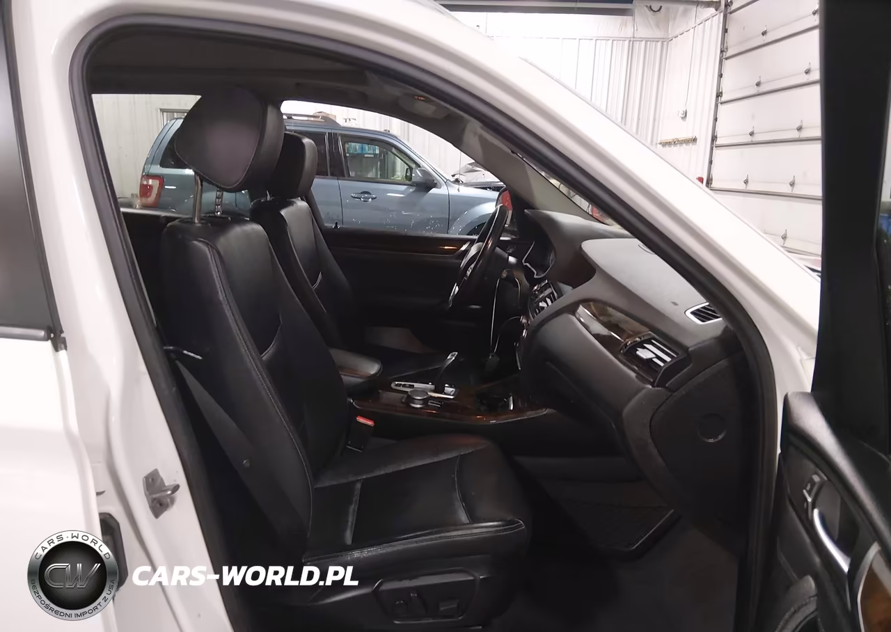 2017 BMW X3 xDrive28I VIN:5UXWX9C5XH0T06019 - 5