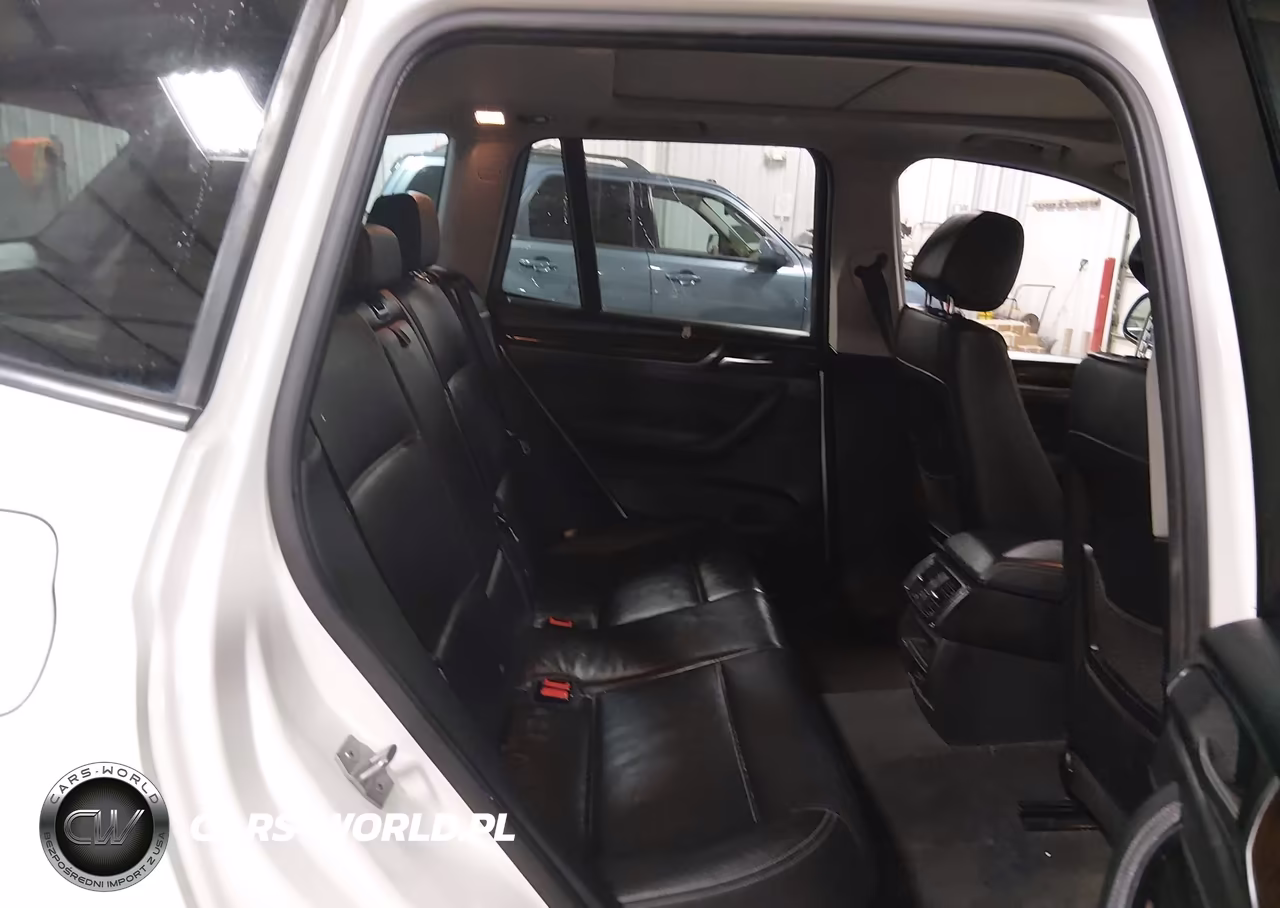 2017 BMW X3 xDrive28I VIN:5UXWX9C5XH0T06019 - 8