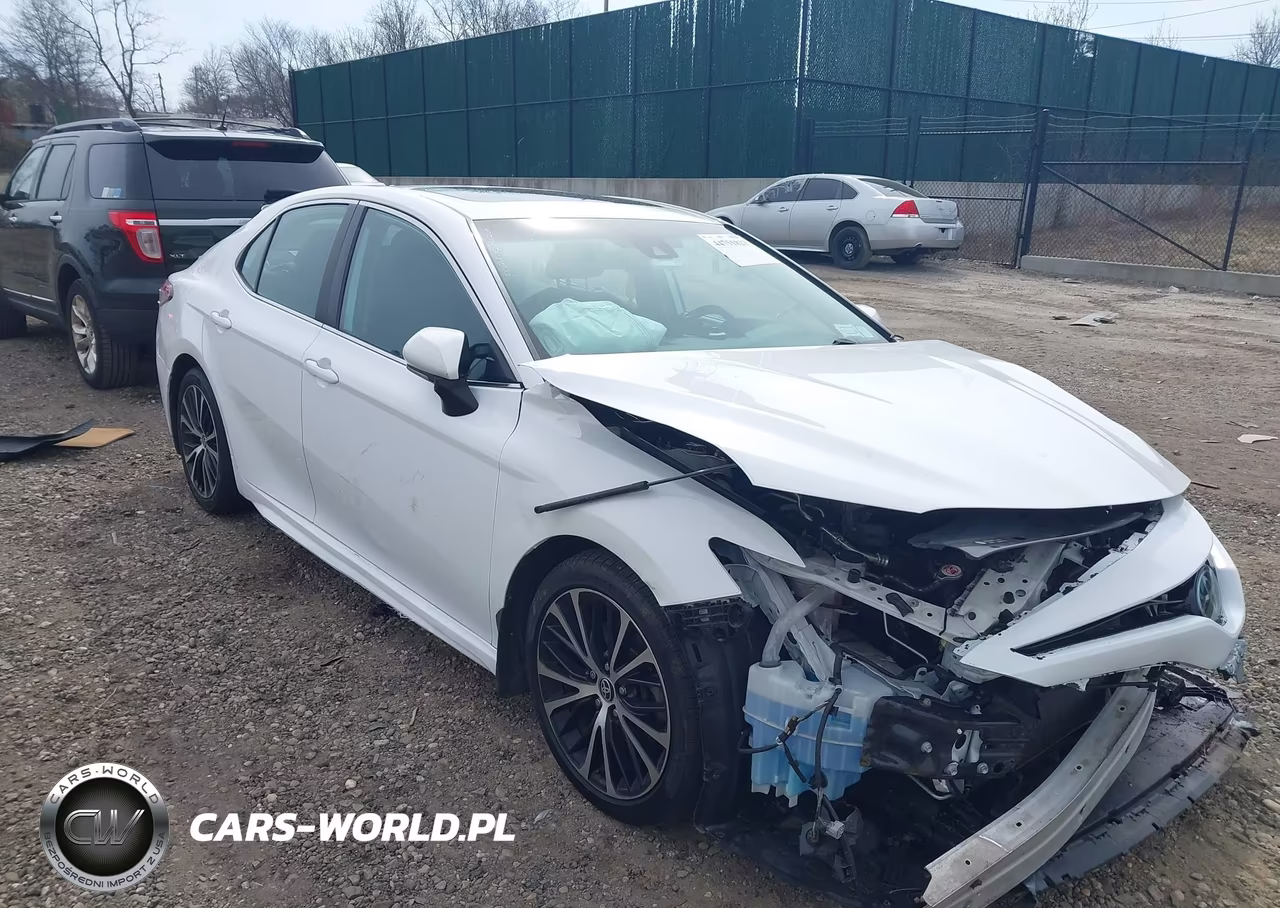 2020 Toyota Camry Se Awd – zdjęcie 1 z 15