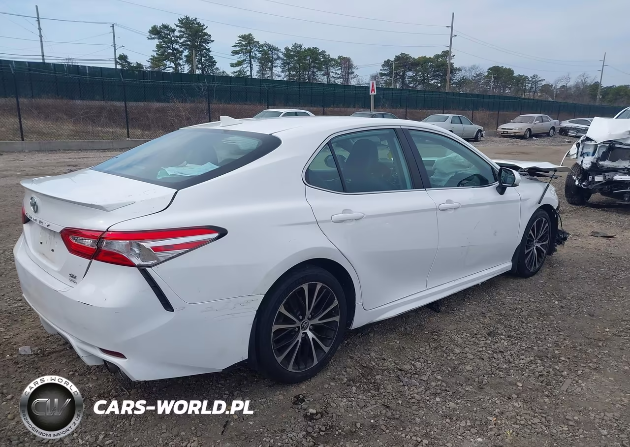 2020 Toyota Camry Se Awd VIN:4T1G11BK8LU001485 - 4