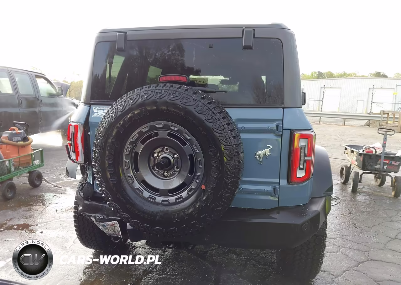 2025 Ford Bronco Outer Banks VIN:1FMEE8BH3SLB41215 - 16