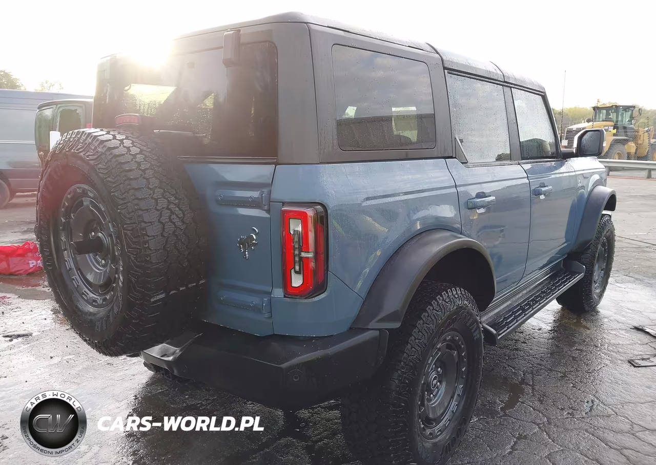 2025 Ford Bronco Outer Banks VIN:1FMEE8BH3SLB41215 - 4