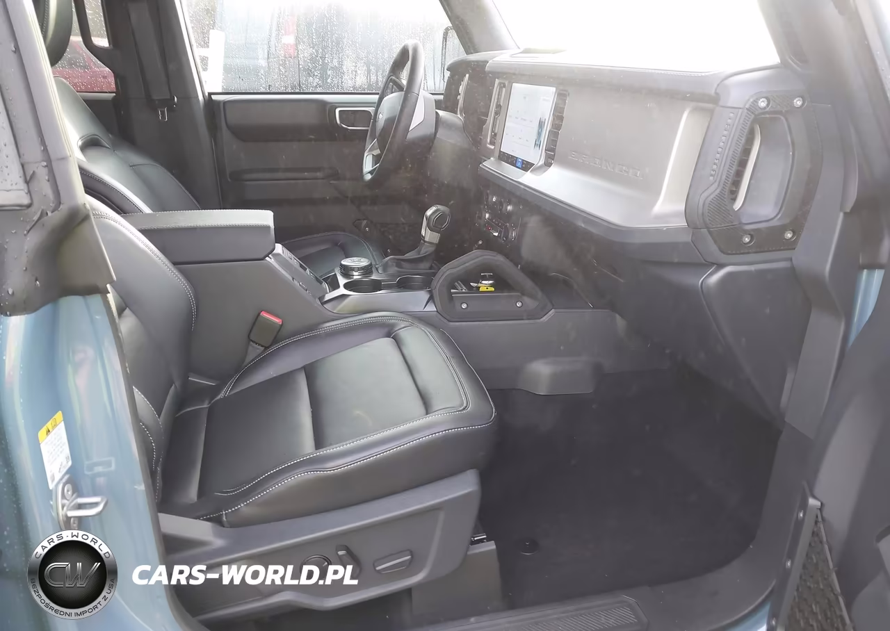 2025 Ford Bronco Outer Banks VIN:1FMEE8BH3SLB41215 - 5