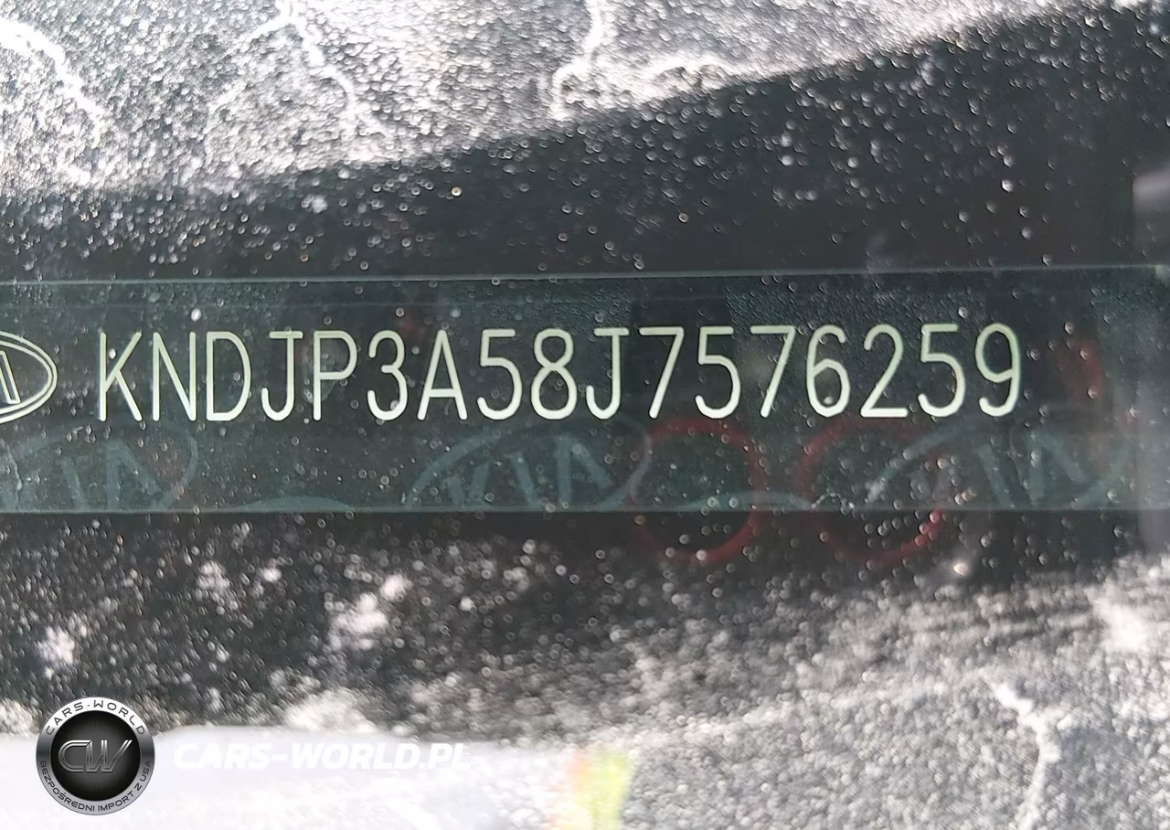 2018 Kia Soul + VIN:KNDJP3A58J7576259 - 22