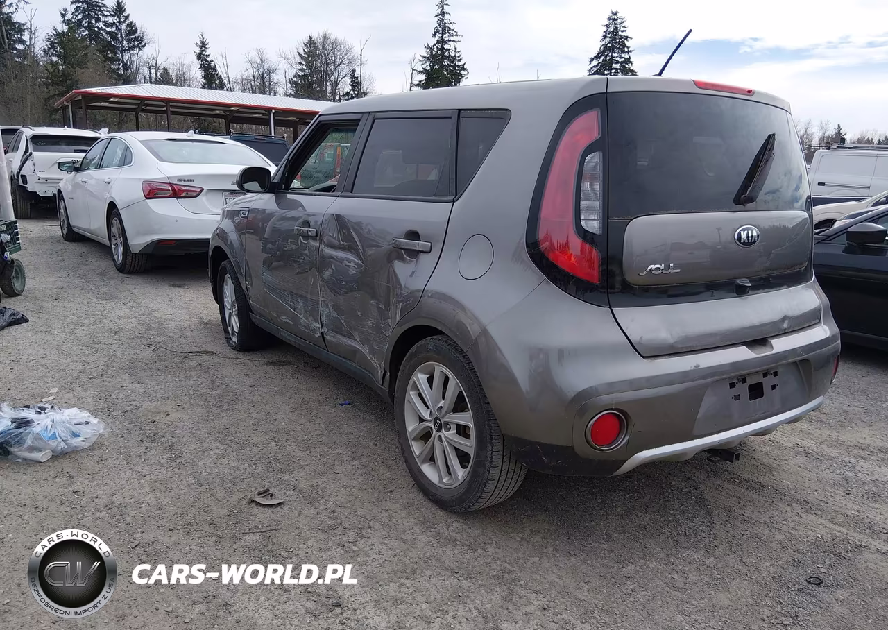 2018 Kia Soul + VIN:KNDJP3A58J7576259 - 3