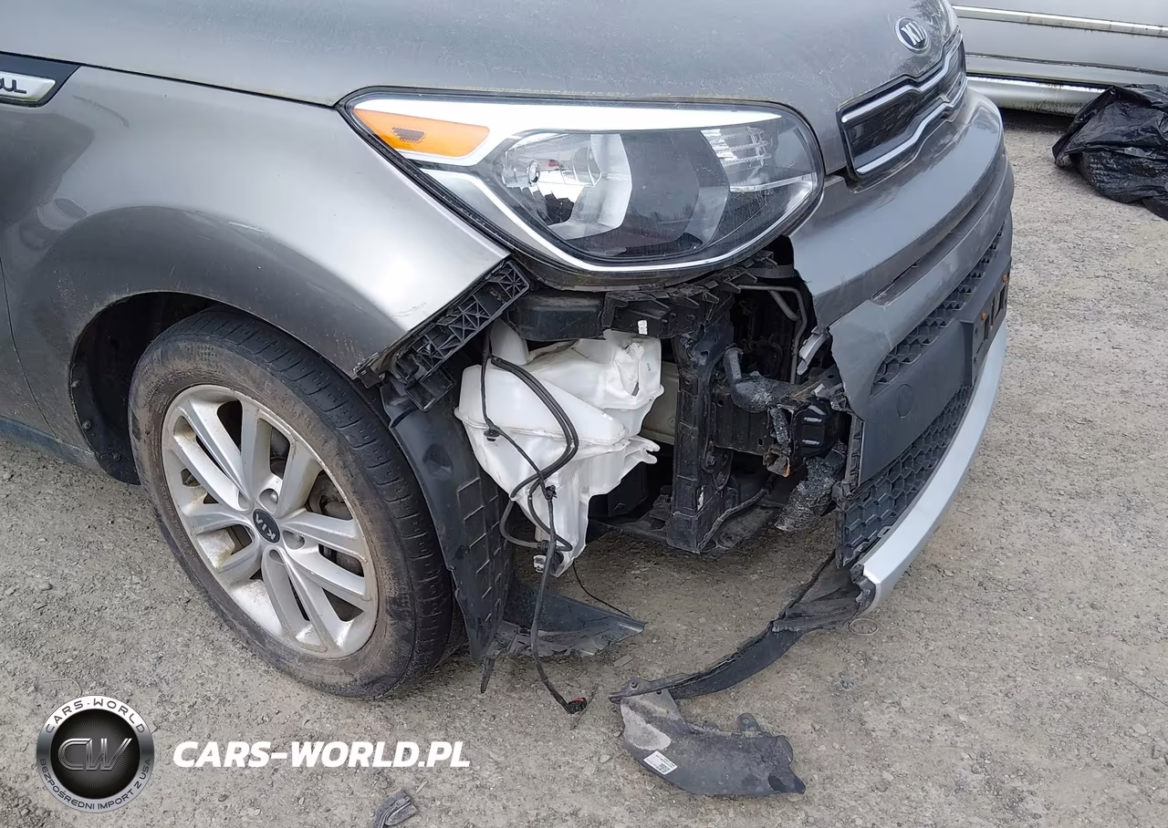 2018 Kia Soul + VIN:KNDJP3A58J7576259 - 6