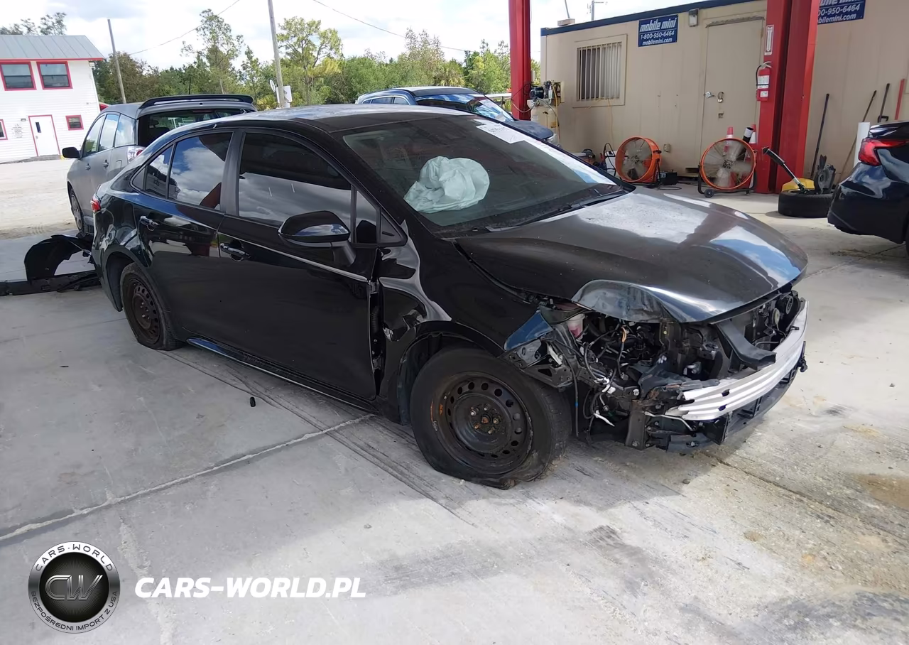 2022 Toyota Corolla Hybrid Le – zdjęcie 1 z 15
