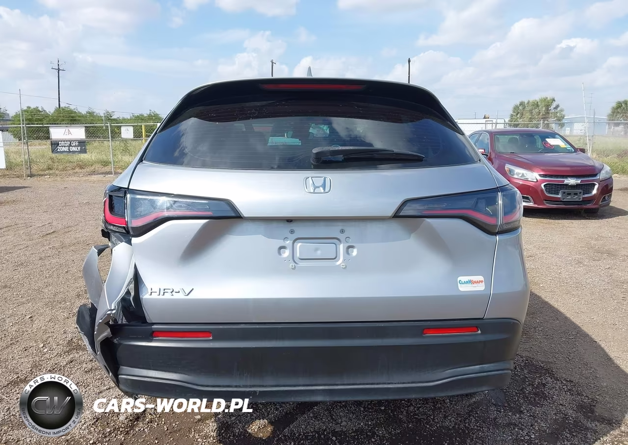 2023 Honda Hr-V 2Wd Lx VIN:3CZRZ1H33PM724834 - 17