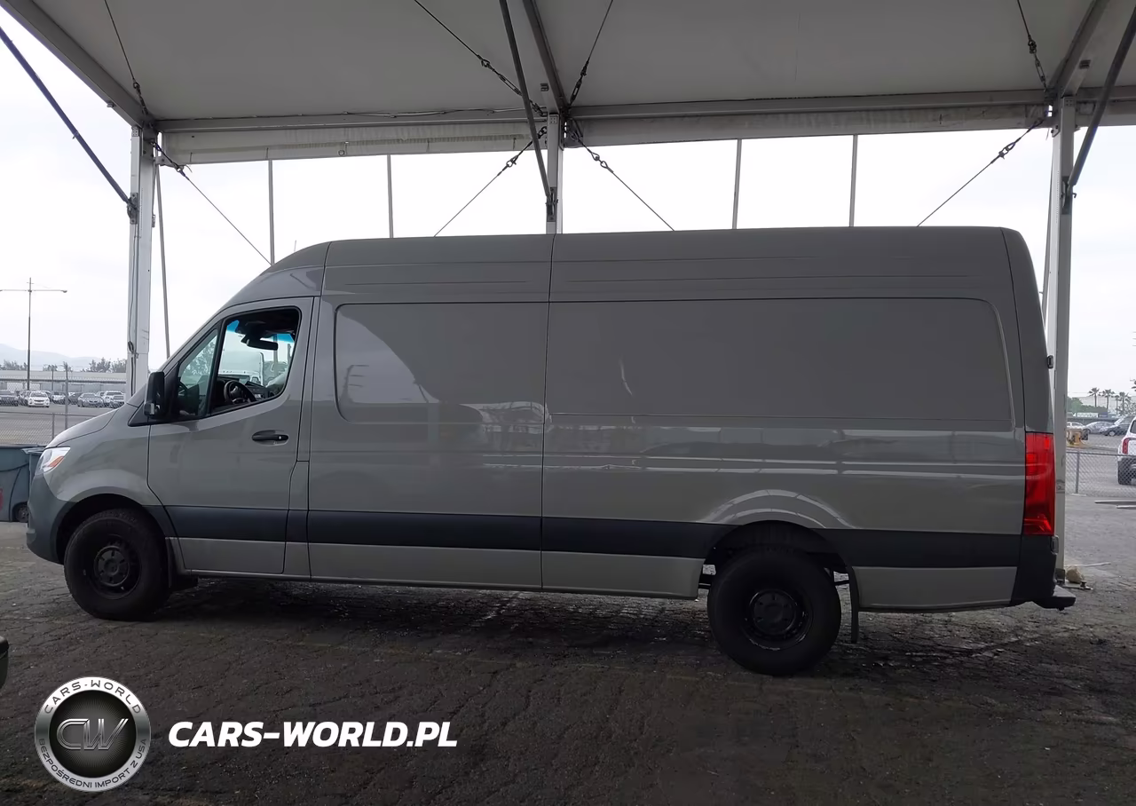 2025 Mercedes-Benz Sprinter 2500 High Roof 4-Cyl Diesel Ho VIN:W1Y4NCHY4ST200469 - 14
