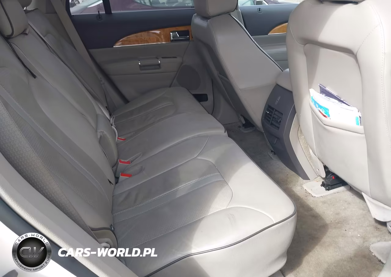 2015 Lincoln Mkx VIN:2LMDJ8JK1FBL32906 - 8