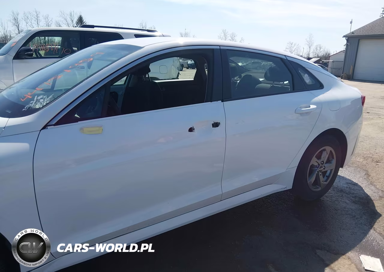 2022 Kia K5 Lxs VIN:5XXG14J29NG163125 - 15