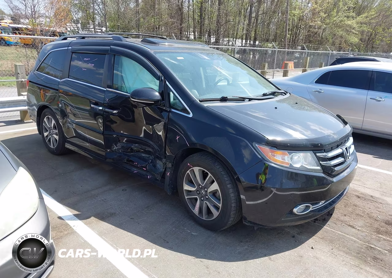 2016 Honda Odyssey Touring-Touring Elite
