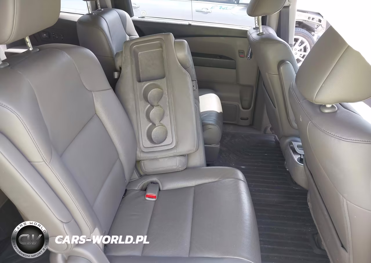 2016 Honda Odyssey Touring-Touring Elite VIN:5FNRL5H96GB089891 - 8