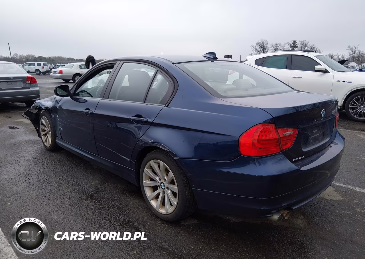 2011 BMW 328I xDrive VIN:WBAPK5C53BF126217 - 3