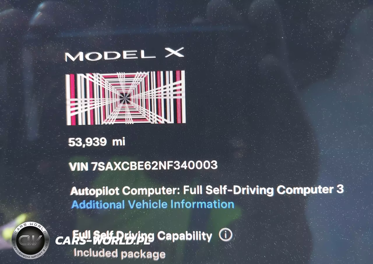 2022 Tesla Model X Plaid Tri Motor All-Wheel Drive VIN:7SAXCBE62NF340003 - 16