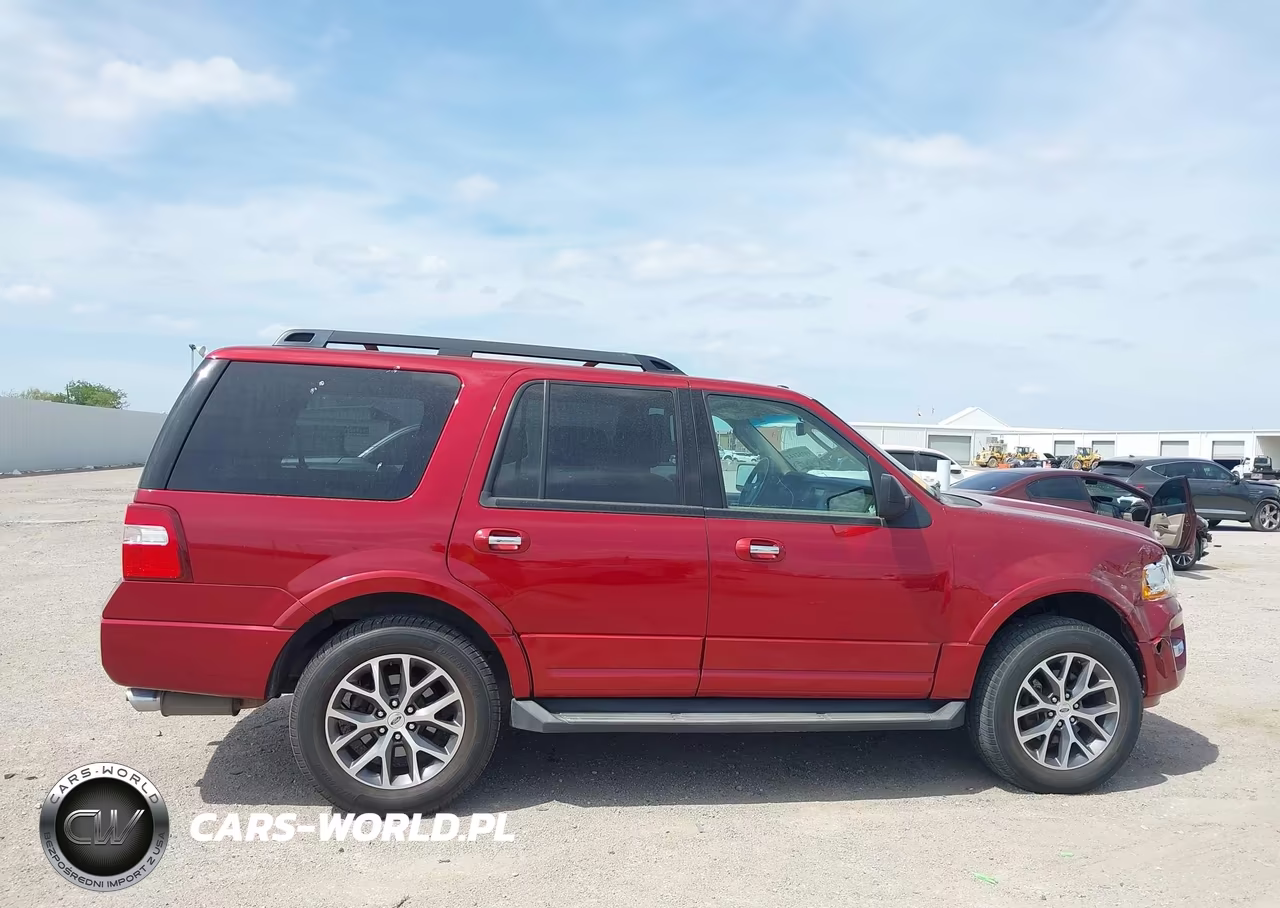 2015 Ford Expedition Xlt VIN:1FMJU1HT6FEF49948 - 13