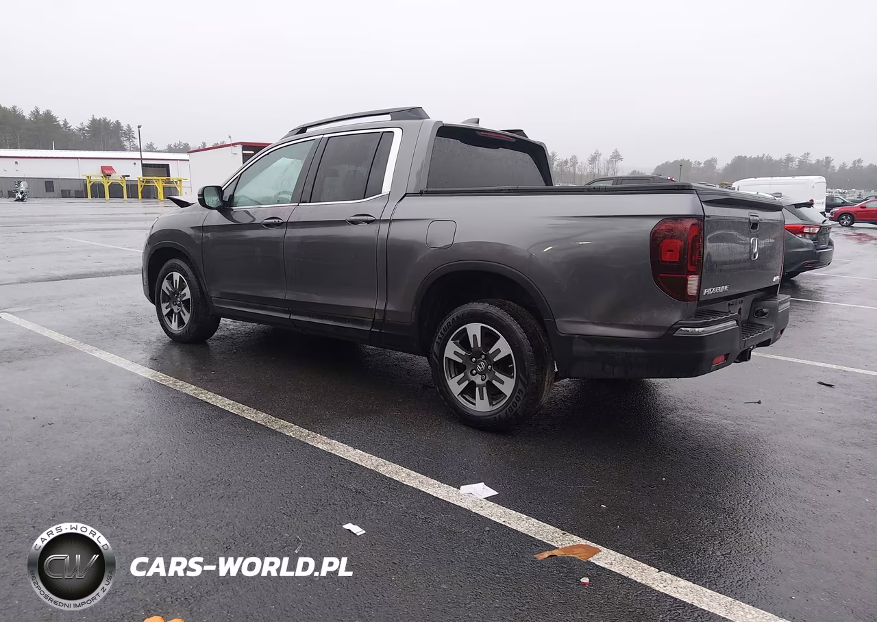2017 Honda Ridgeline Rtl-T VIN:5FPYK3F6XHB028614 - 3