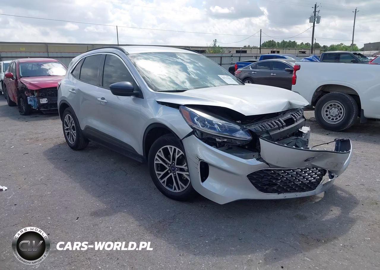 2020 Ford Escape Sel