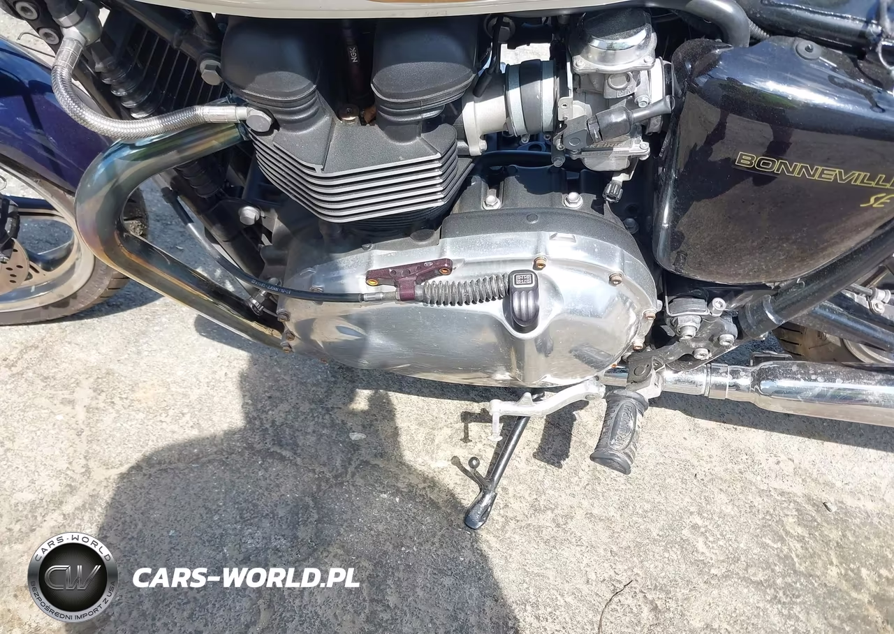 2009 Triumph Motorcycle Bonneville VIN:SMT900K149T404994 - 9