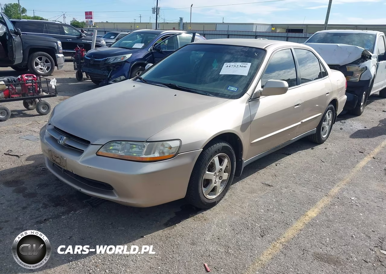 2000 Honda Accord 2.3 Se VIN:1HGCG5678YA043261 - 2