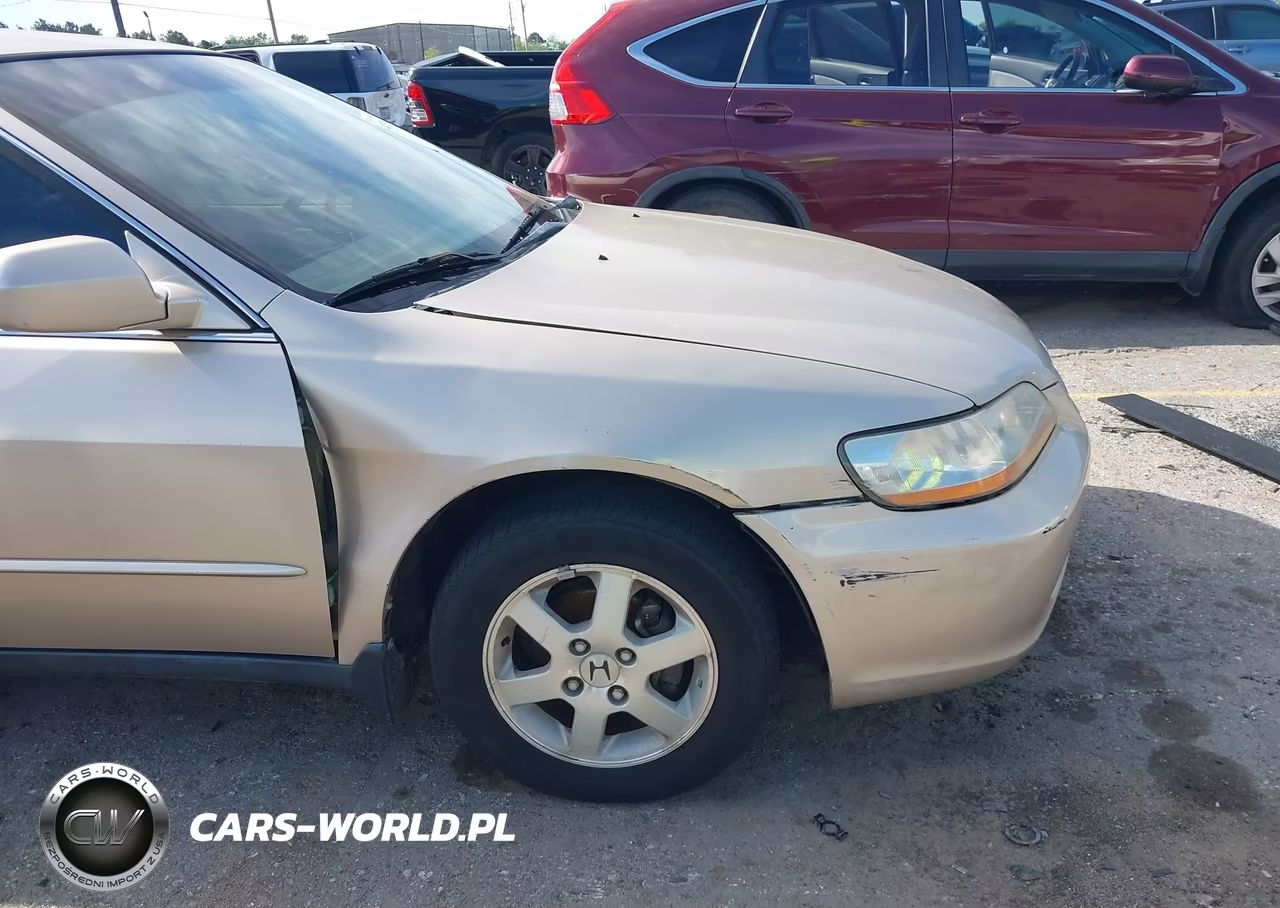 2000 Honda Accord 2.3 Se VIN:1HGCG5678YA043261 - 6