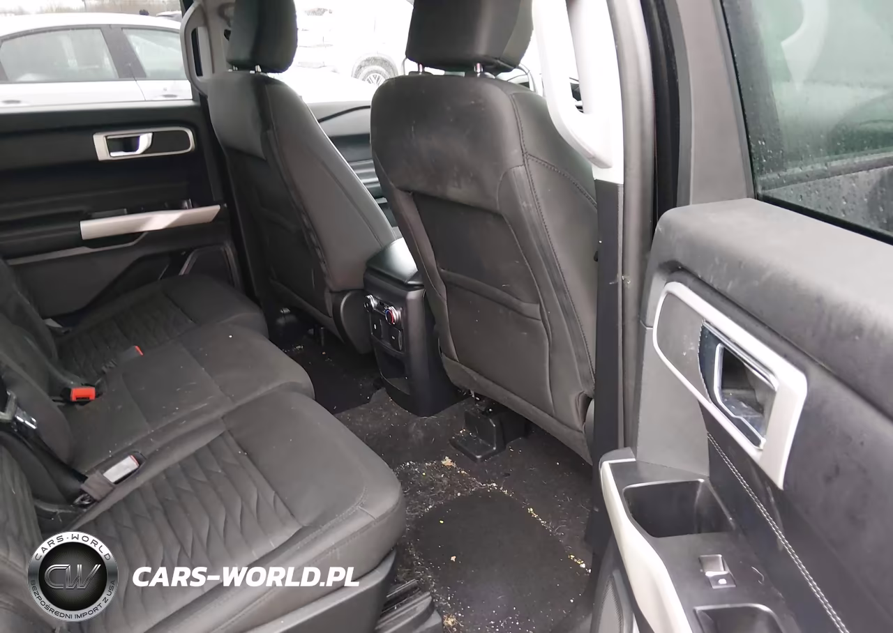 2021 Ford Explorer Xlt VIN:1FMSK8DHXMGA91076 - 8