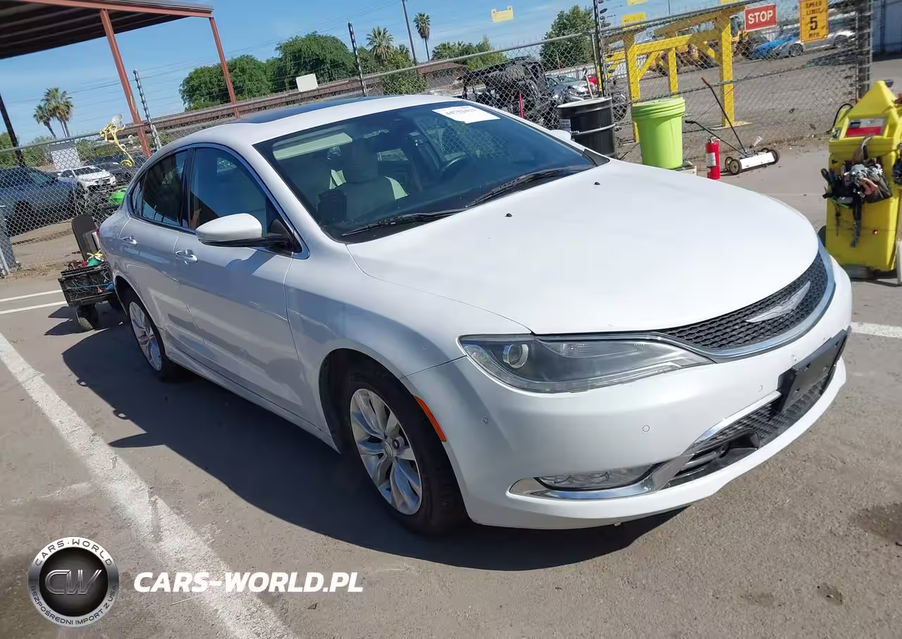 2015 Chrysler 200 C