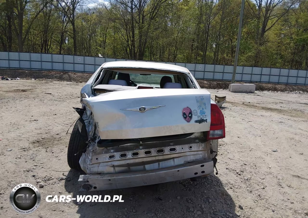 2006 Chrysler 300 VIN:2C3KA43R368117877 - 17
